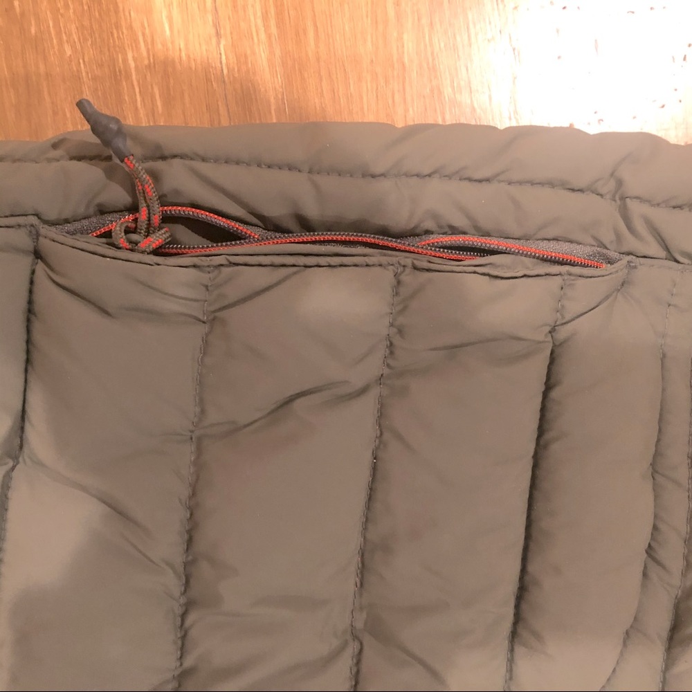 Gap Down-Alternative Vest - image 5